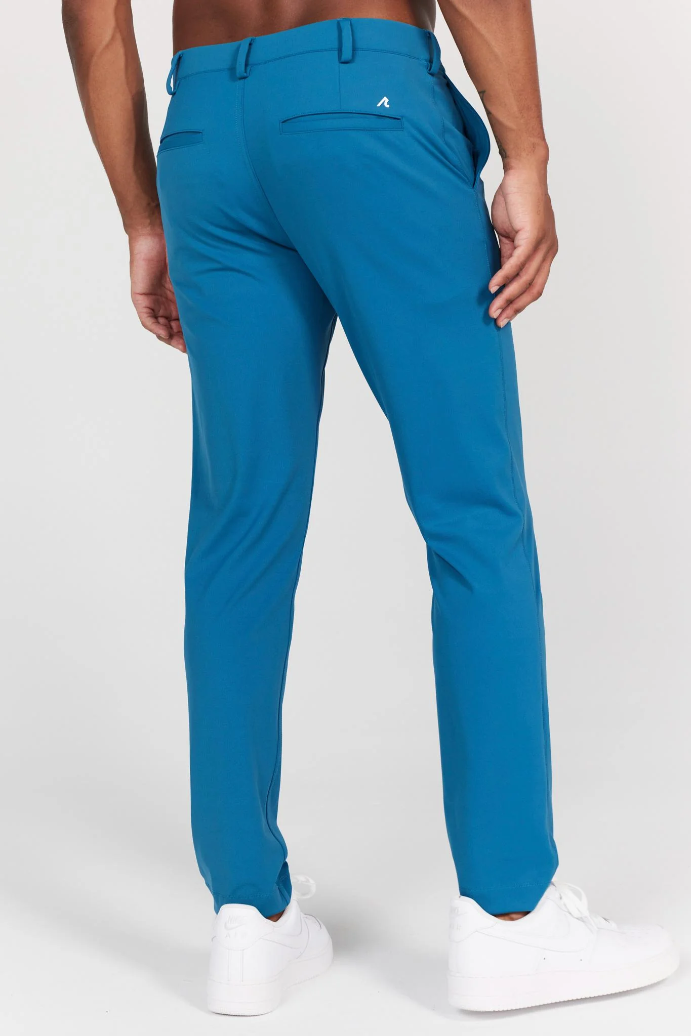 Bradley Pull-On Trouser in Corsair - Image 4
