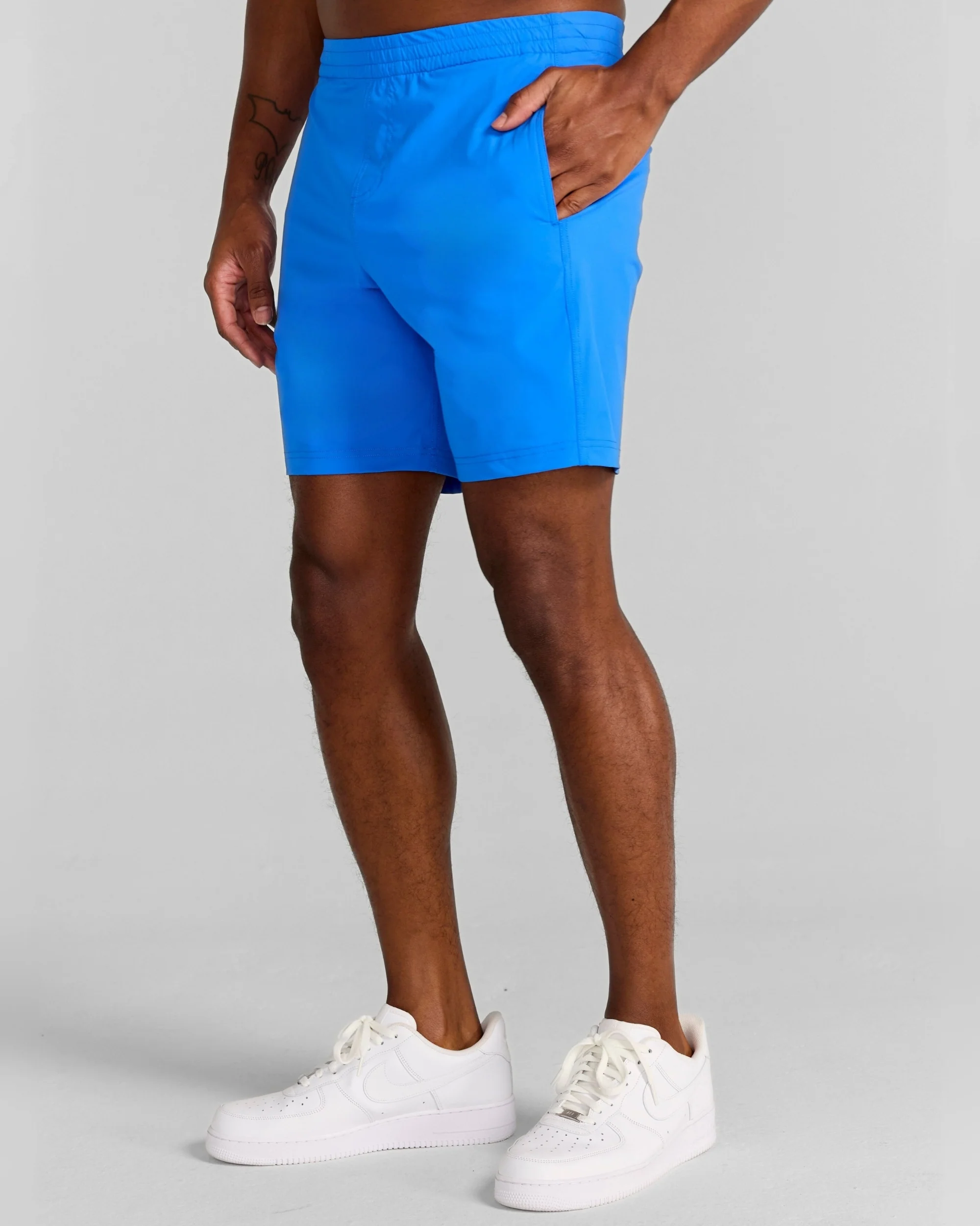 Byron Short in Marine - Image 3