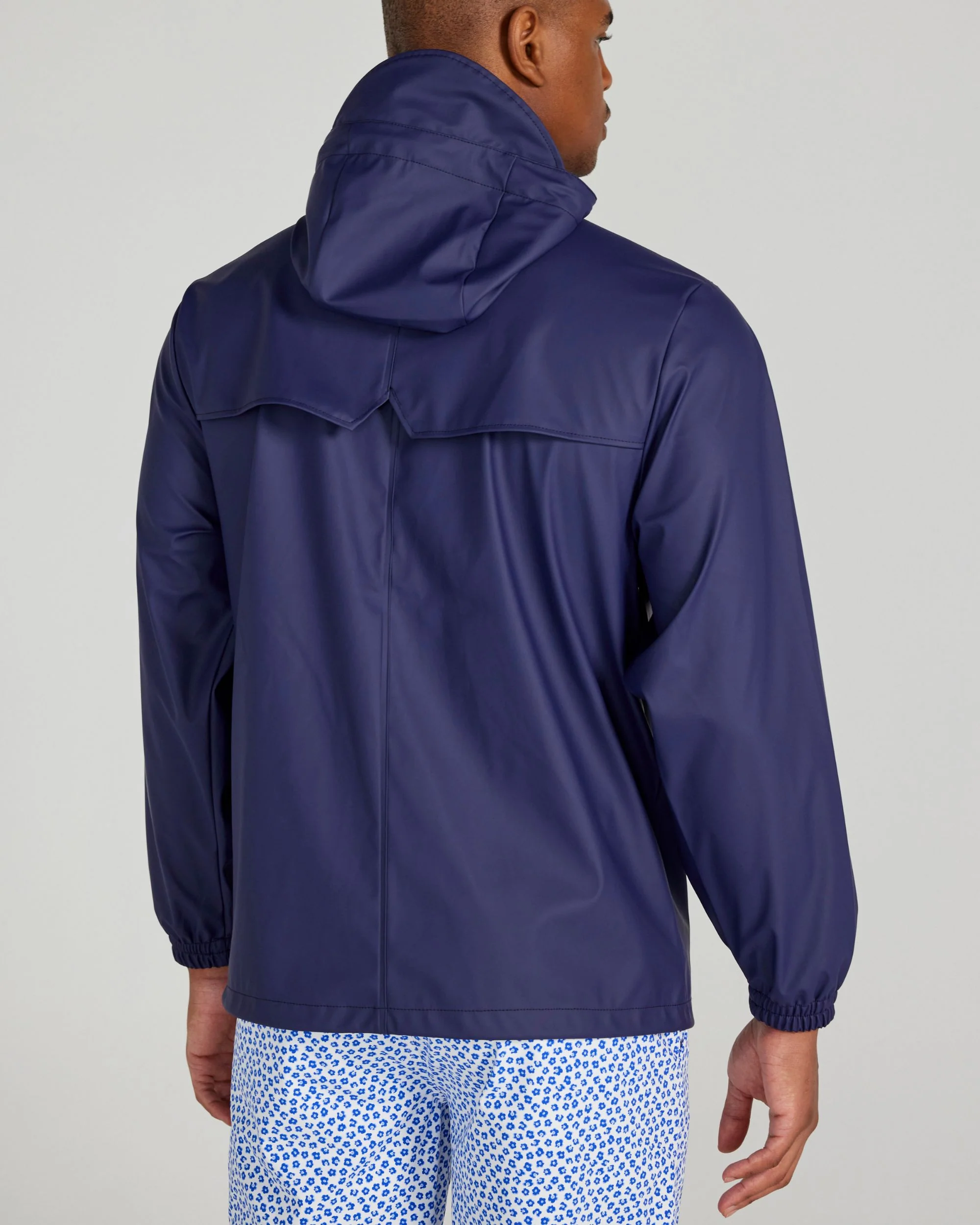 Cloud Raincoat in Midnight Navy - Image 4