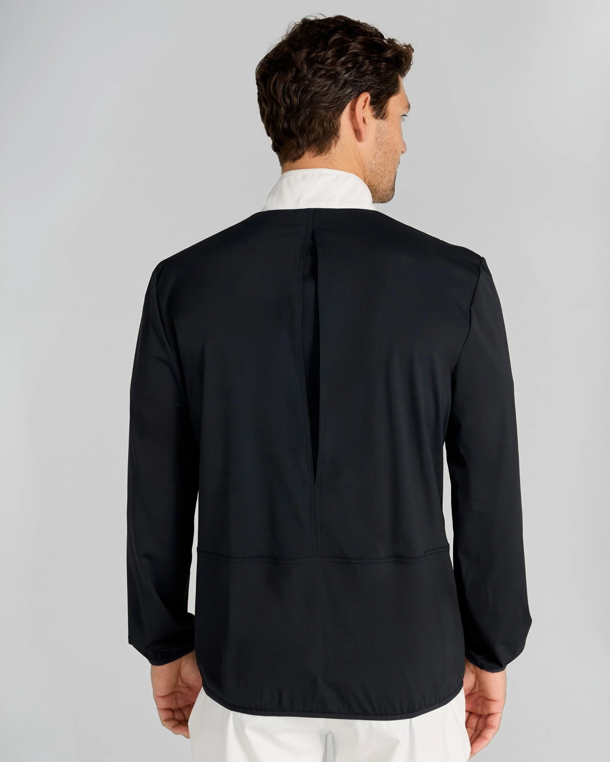 Paix Windbreaker in Tuxedo - Image 4