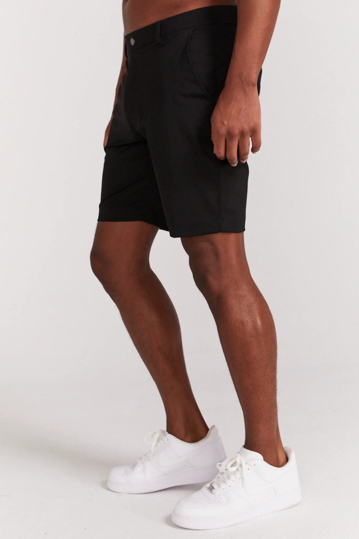 Varick Pull-On Short in Tuxedo - Image 3
